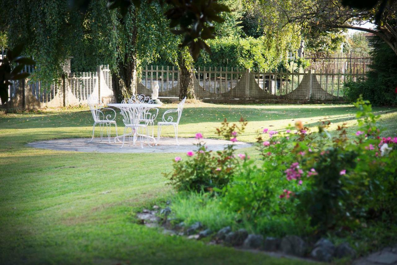 Quick Home Garden Apt Alice Castello Exterior photo